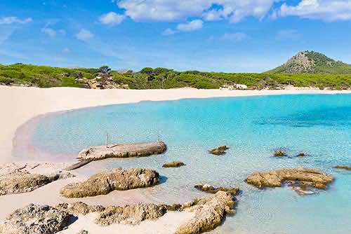 Bahia de Cala Agulla Costa noreste Mallorcas