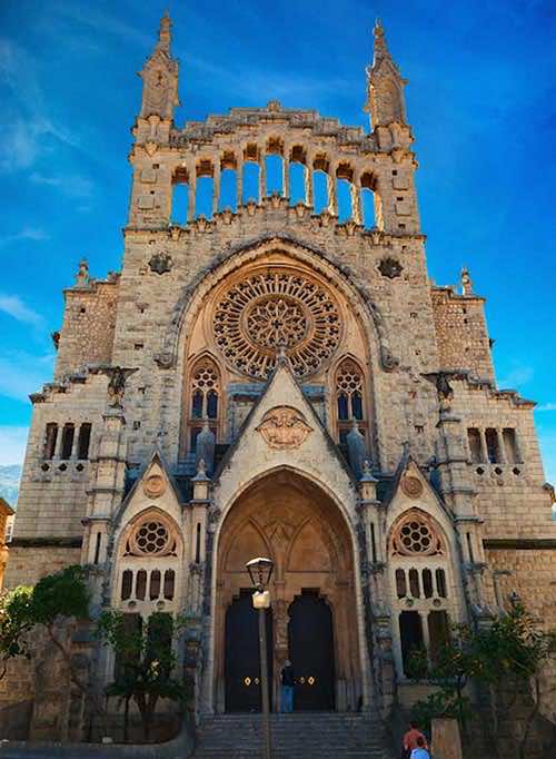 Church Sant Bartomeu in Sóller