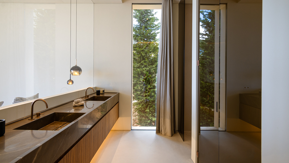 Son Vida Designer Mansion