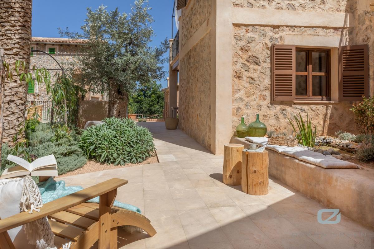 Newly Built Houses in Deià