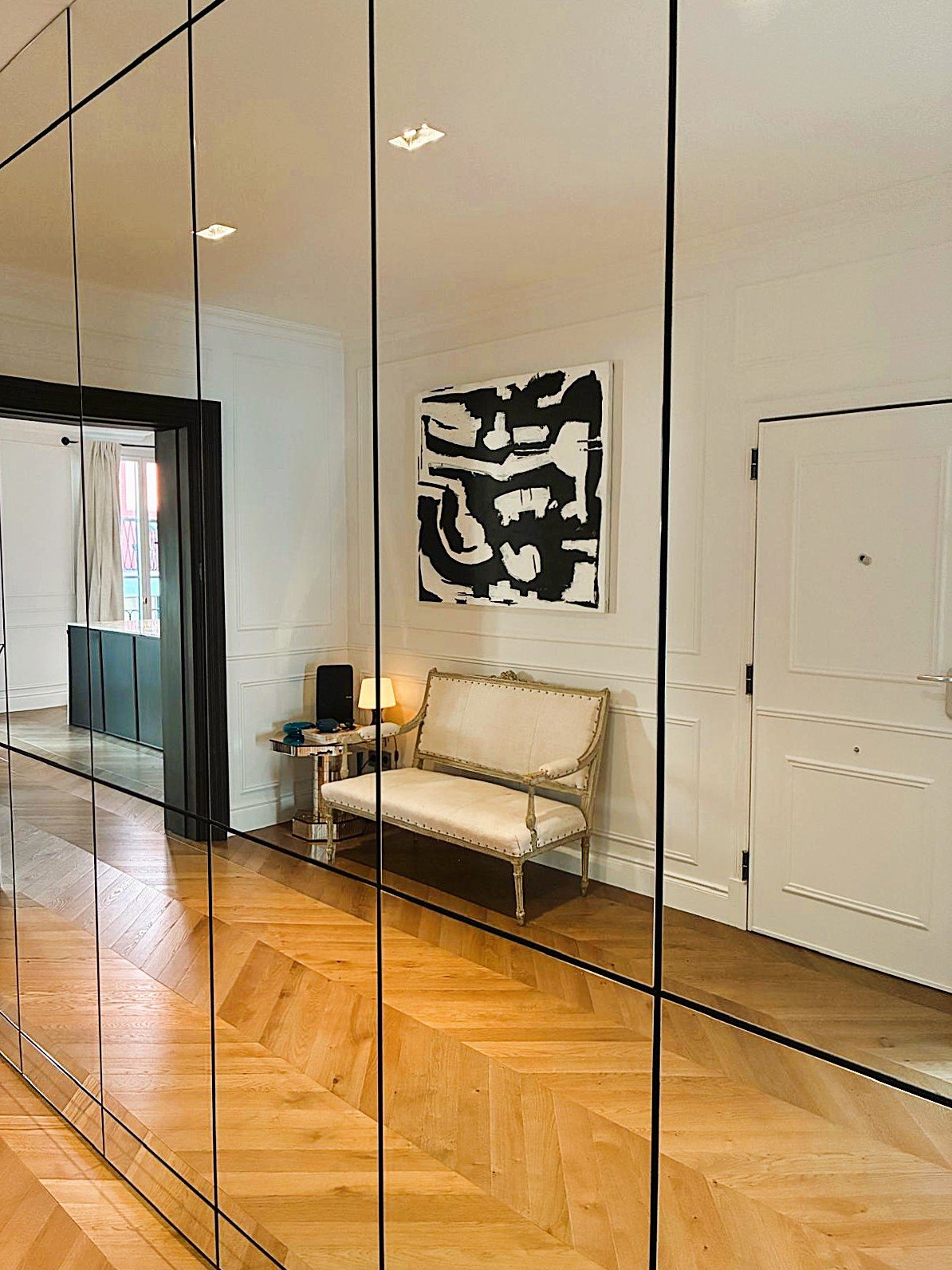 Bright and newly renovated old town flat for sale in Palma, high-quality fitting 10