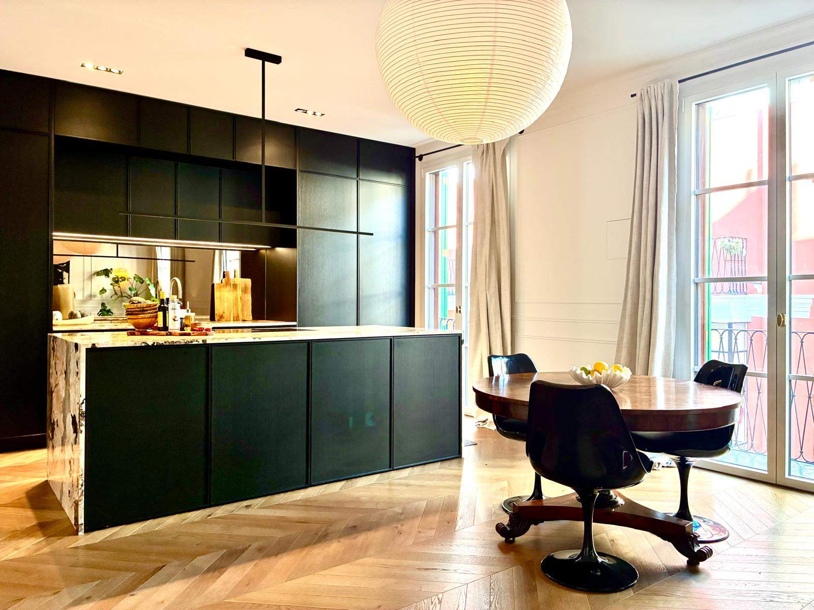 Bright and newly renovated old town flat for sale in Palma, high-quality fitting 5