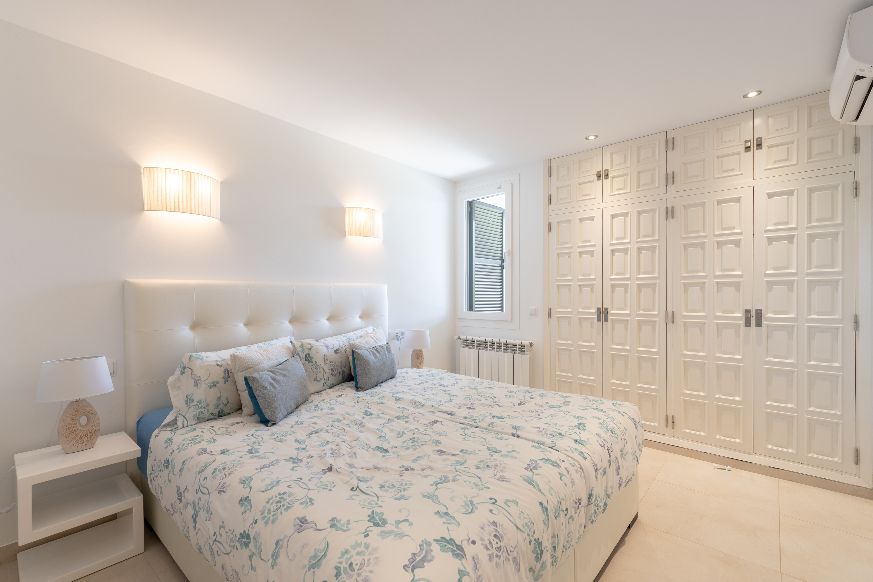 Wunderschöne Finca mit 3 Apartments und Vermietungslizenz an der Cala Anguila  15