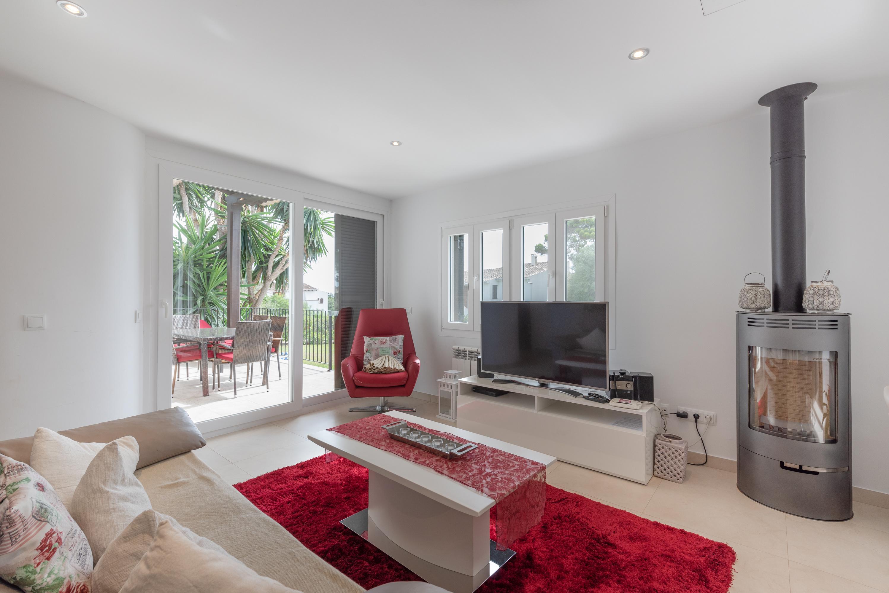 Wunderschöne Finca mit 3 Apartments und Vermietungslizenz an der Cala Anguila  18