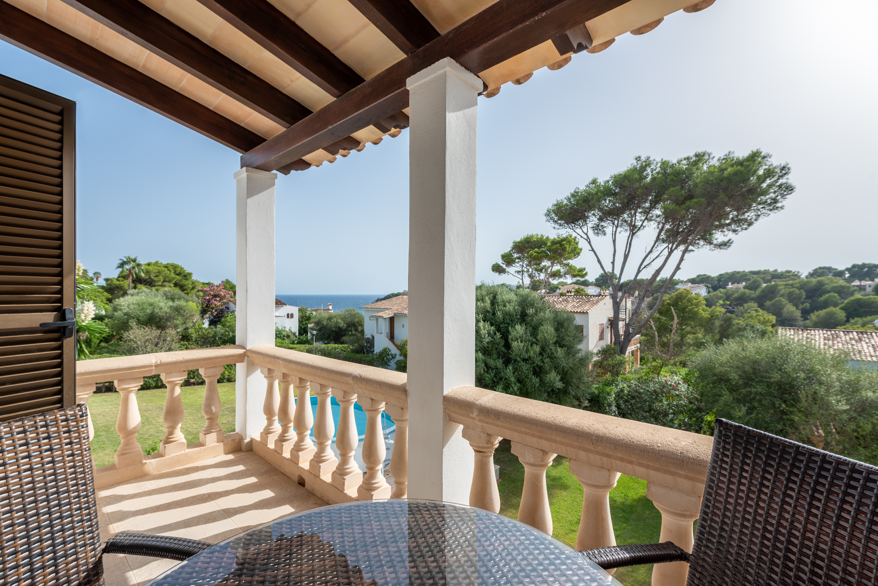 Wunderschöne Finca mit 3 Apartments und Vermietungslizenz an der Cala Anguila  6